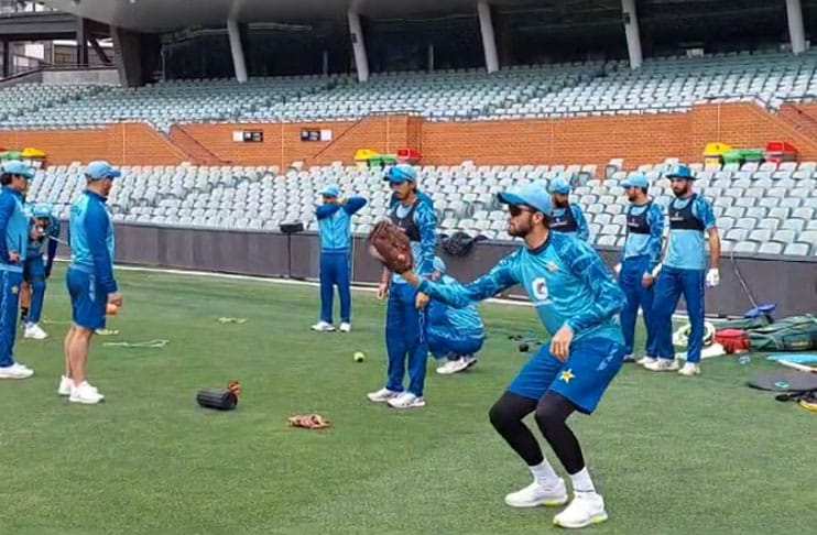 pakistan-squad-practice-adelaide-second-australia-odi